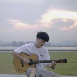 厨房猛烈撞击丝袜人妻
